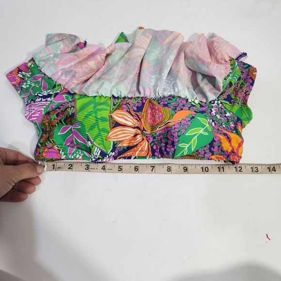 Trina Turk tropic escape off the shoulder ruffle dandeau bikini top size 4 smal - Picture 4 of 8